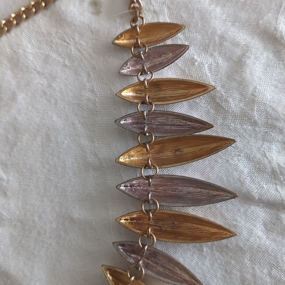 1960's Vintage Two Toned Necklace - Picture 4 of 5